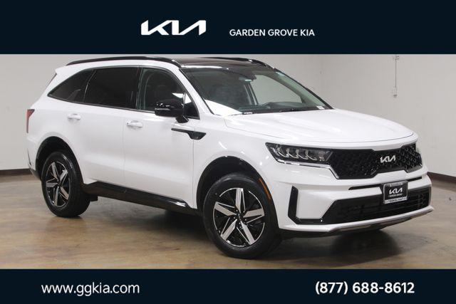 used 2022 Kia Sorento car, priced at $26,860