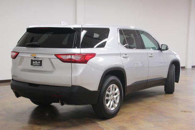 used 2021 Chevrolet Traverse car, priced at $23,683