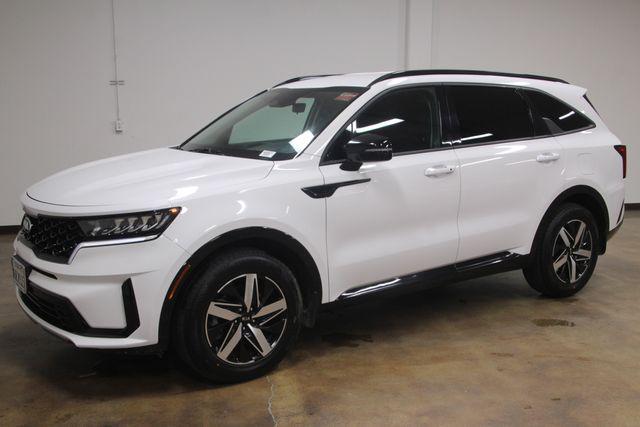 used 2021 Kia Sorento car, priced at $21,282