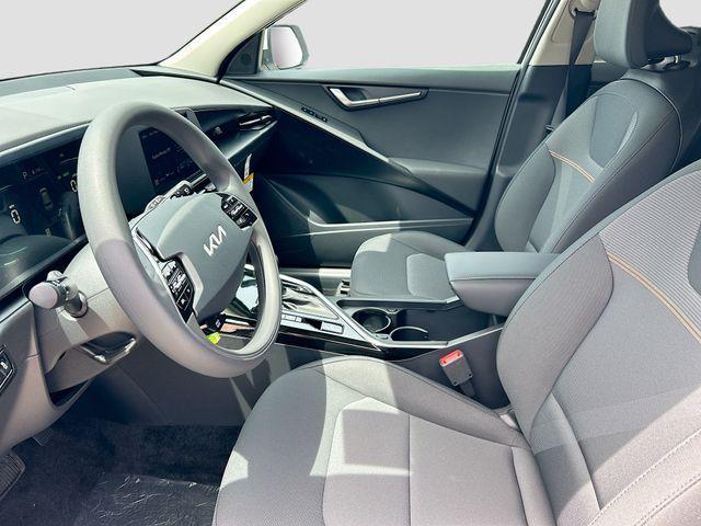 new 2025 Kia Niro car, priced at $28,555