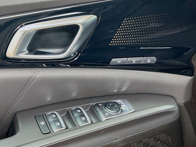 new 2026 Kia Carnival car, priced at $52,315