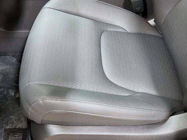 new 2026 Kia Carnival Hybrid car, priced at $53,815