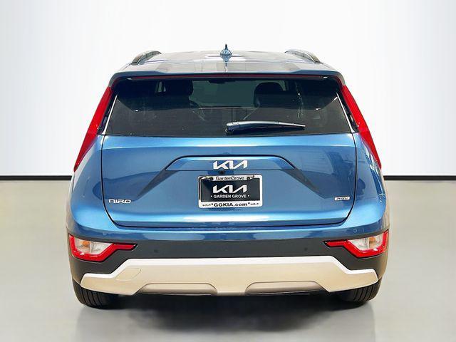 new 2025 Kia Niro Plug-In Hybrid car, priced at $33,995