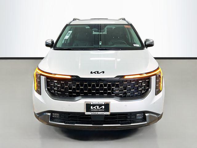 new 2025 Kia Carnival Hybrid car, priced at $49,995