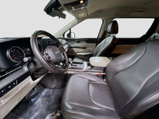 used 2023 Kia Carnival car, priced at $29,905