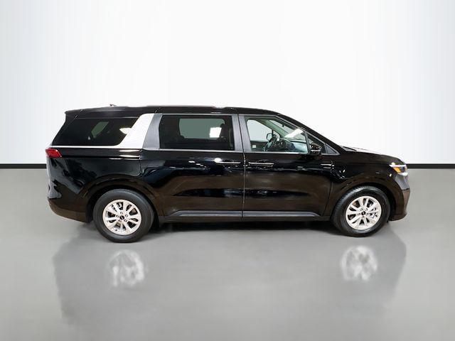 used 2023 Kia Carnival car, priced at $29,905