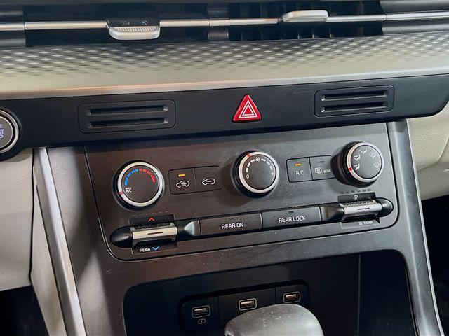 used 2023 Kia Carnival car, priced at $29,905