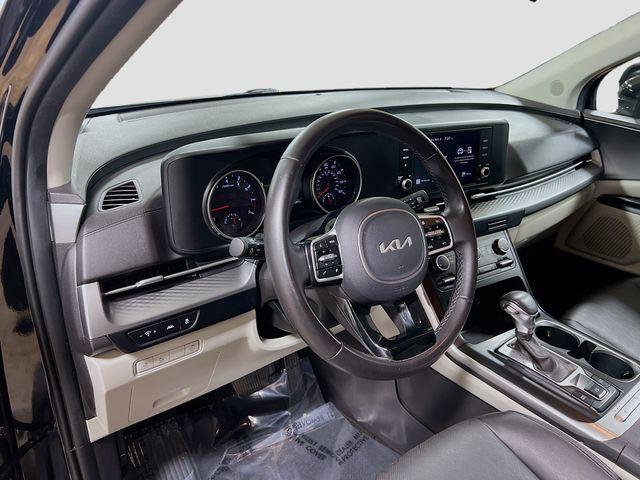 used 2023 Kia Carnival car, priced at $29,905