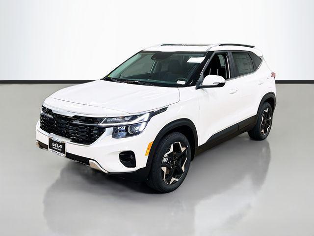 new 2025 Kia Seltos car, priced at $24,678
