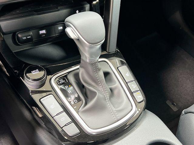 new 2025 Kia Seltos car, priced at $24,678
