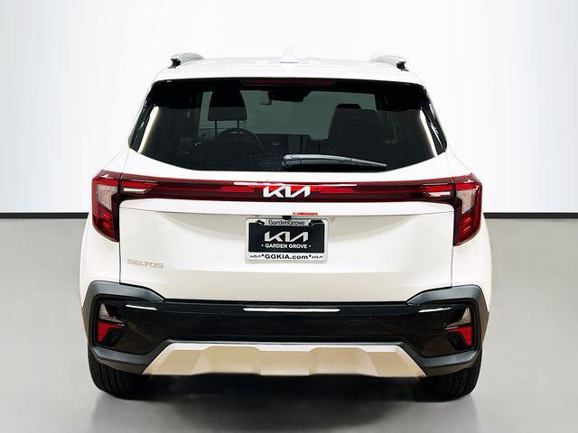new 2025 Kia Seltos car, priced at $24,678