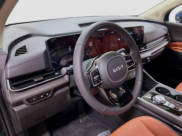new 2025 Kia Carnival Hybrid car, priced at $43,265