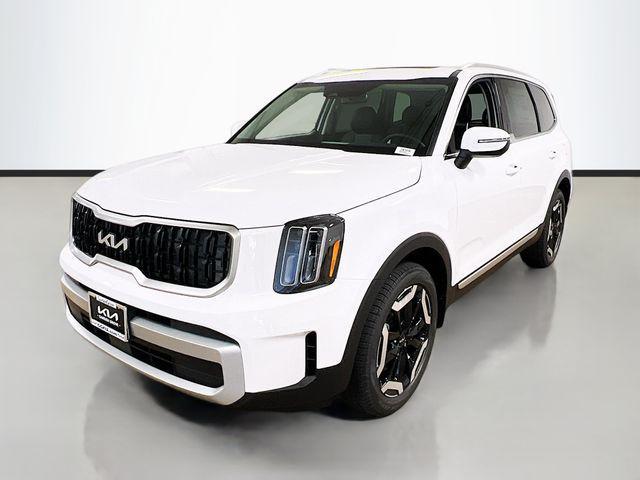 new 2025 Kia Telluride car, priced at $44,305