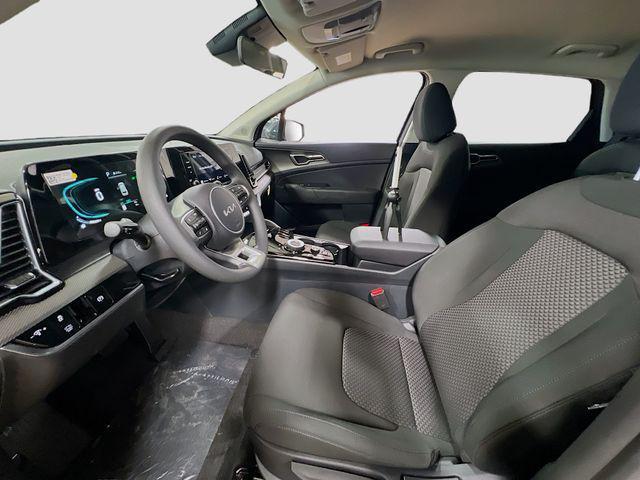 new 2025 Kia Sportage Hybrid car, priced at $30,375