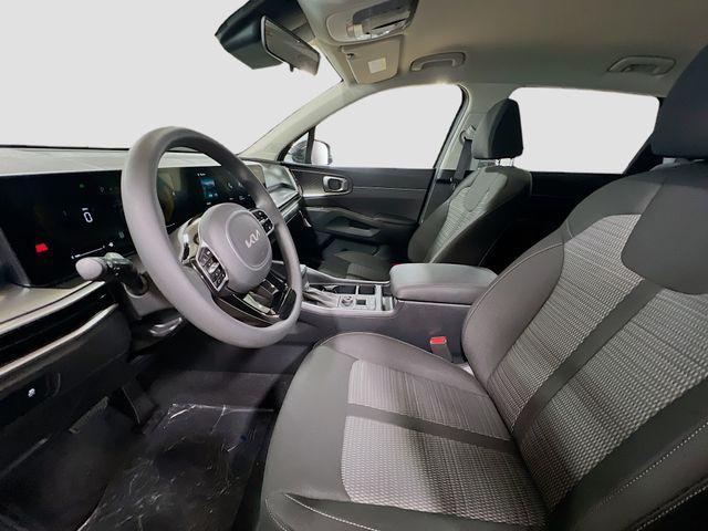 new 2025 Kia Sorento car, priced at $32,660