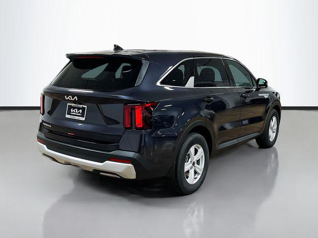 new 2025 Kia Sorento car, priced at $32,660