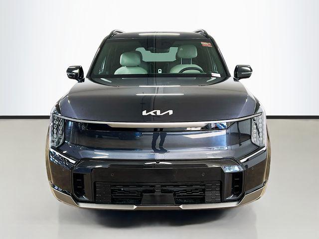 new 2026 Kia EV9 car, priced at $68,070