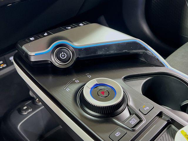 new 2025 Kia EV6 car, priced at $49,175