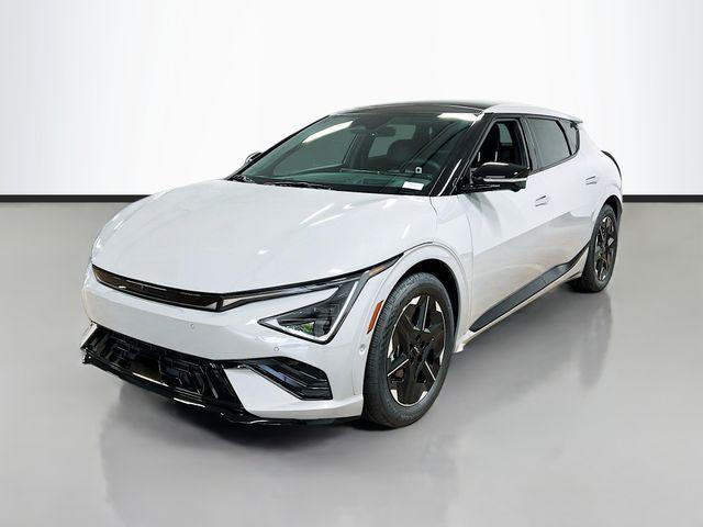 new 2025 Kia EV6 car, priced at $49,175