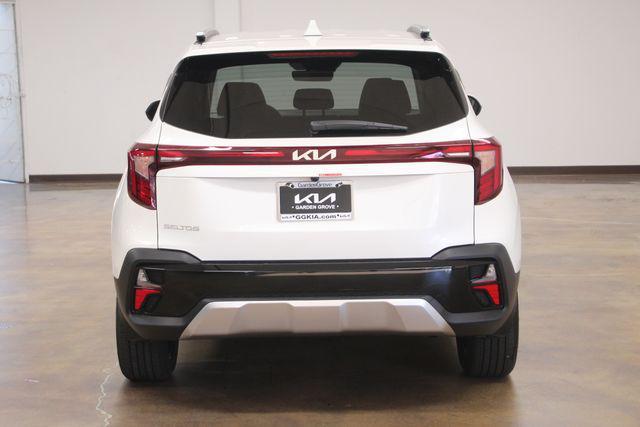 new 2025 Kia Seltos car, priced at $27,050