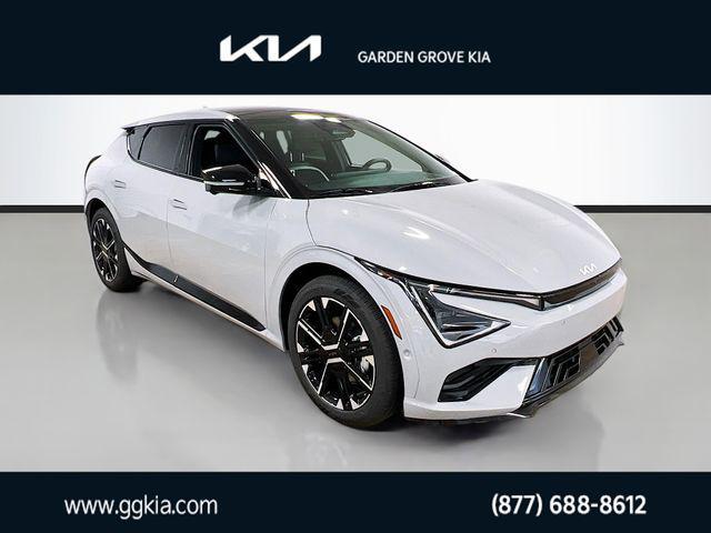 new 2025 Kia EV6 car, priced at $55,375