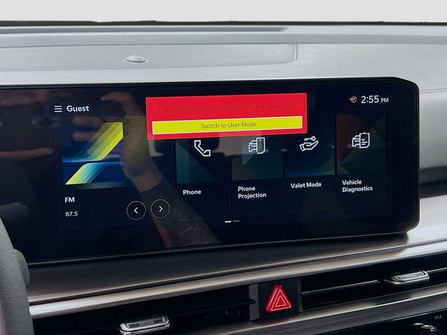 new 2025 Kia Sorento car, priced at $32,880