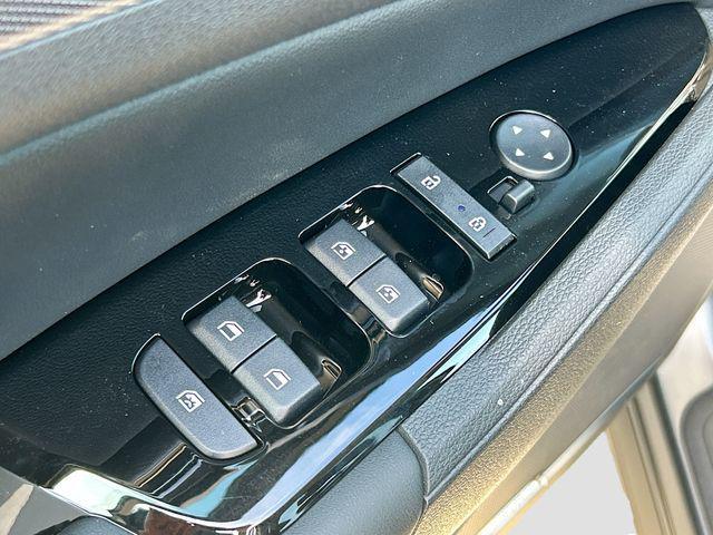 new 2025 Kia Sportage Hybrid car, priced at $38,205