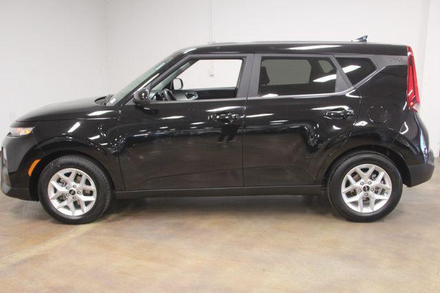 used 2022 Kia Soul car, priced at $17,255