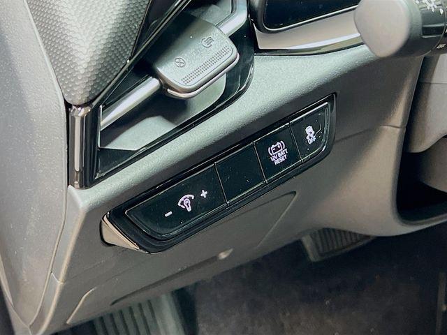 new 2025 Kia Niro car, priced at $31,350