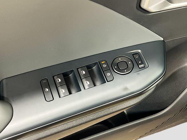 new 2025 Kia K4 car, priced at $23,885