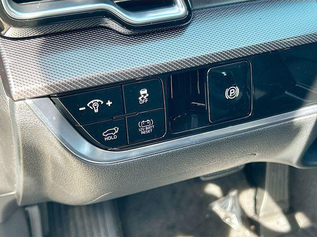 new 2025 Kia Sportage Hybrid car, priced at $38,110