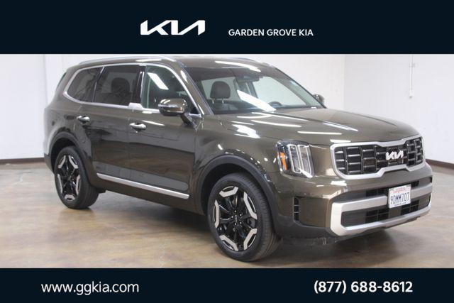 used 2023 Kia Telluride car, priced at $31,841