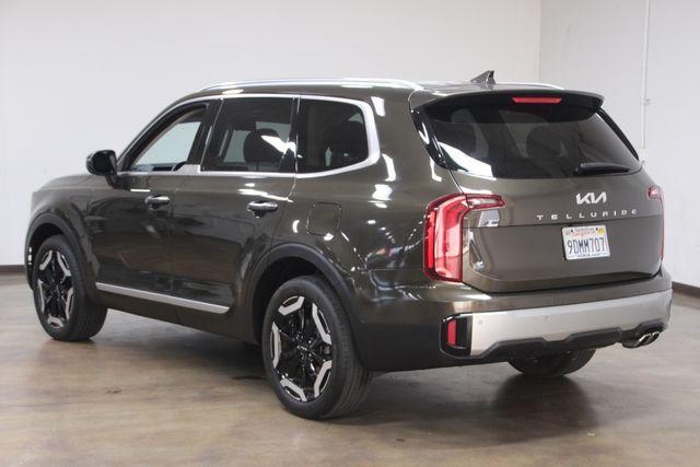 used 2023 Kia Telluride car, priced at $31,841