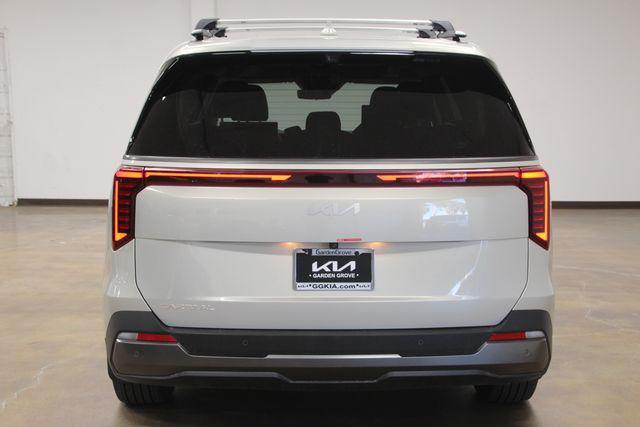 new 2025 Kia Carnival car, priced at $54,560