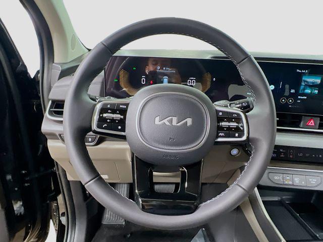 new 2026 Kia Carnival Hybrid car, priced at $46,045