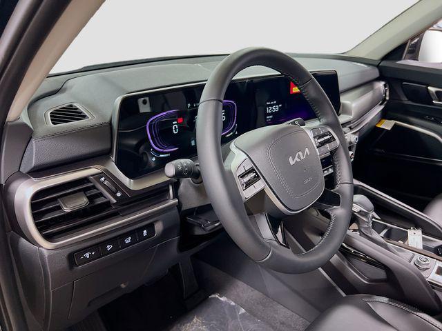 new 2025 Kia Telluride car, priced at $40,805