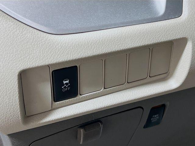used 2015 Toyota Sienna car, priced at $16,885