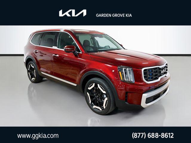 used 2023 Kia Telluride car, priced at $32,895