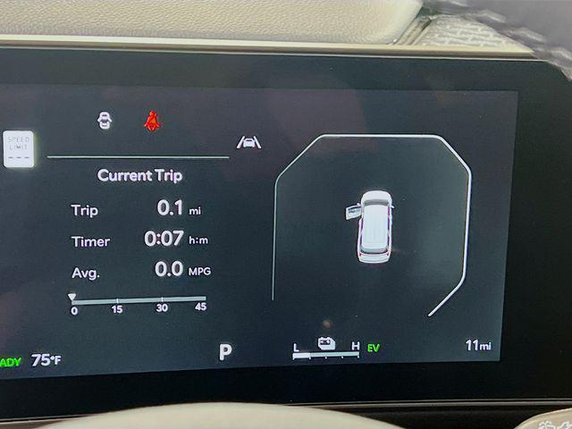 new 2026 Kia Carnival Hybrid car, priced at $54,150