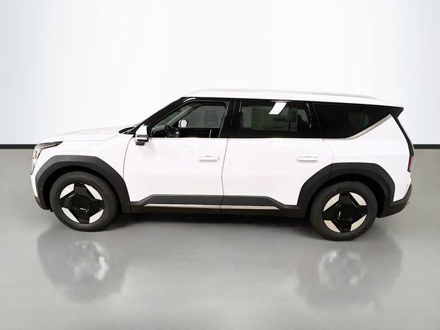 new 2026 Kia EV9 car, priced at $60,970