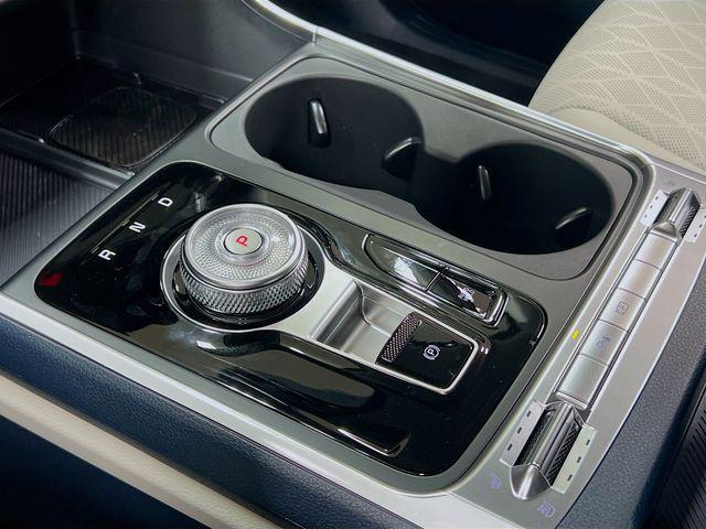 new 2025 Kia Carnival Hybrid car, priced at $49,895