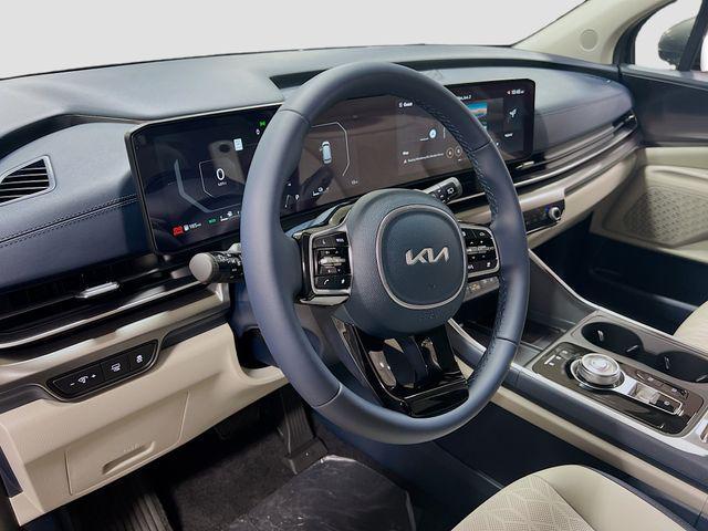 new 2025 Kia Carnival Hybrid car, priced at $49,895