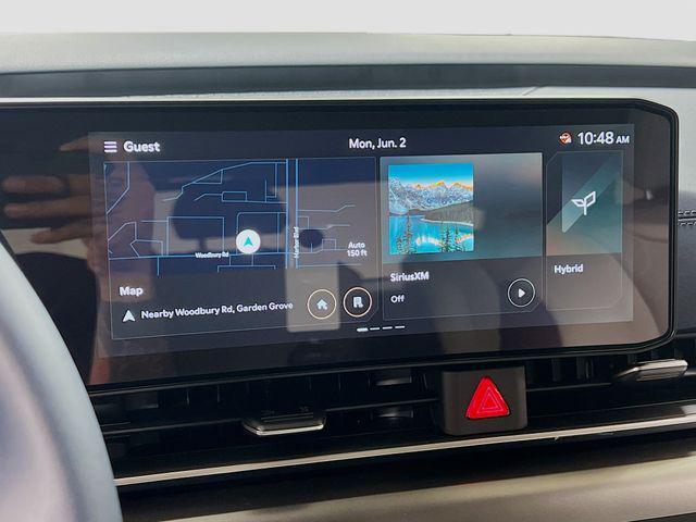 new 2025 Kia Carnival Hybrid car, priced at $49,895