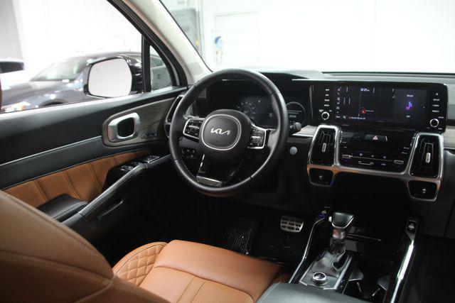 used 2022 Kia Sorento car, priced at $30,731