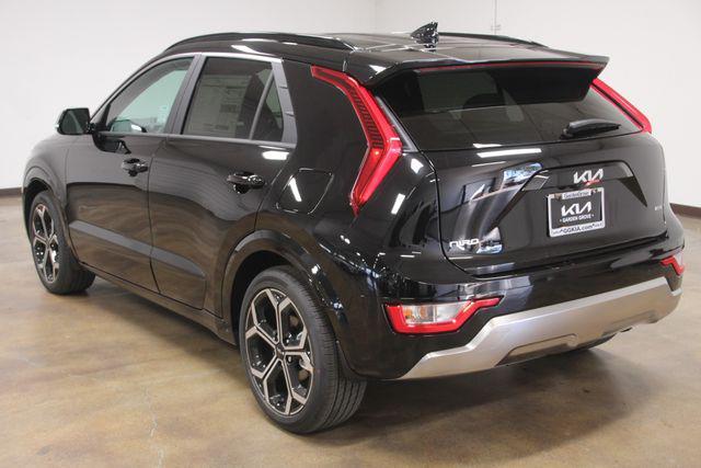 new 2025 Kia Niro car, priced at $32,070