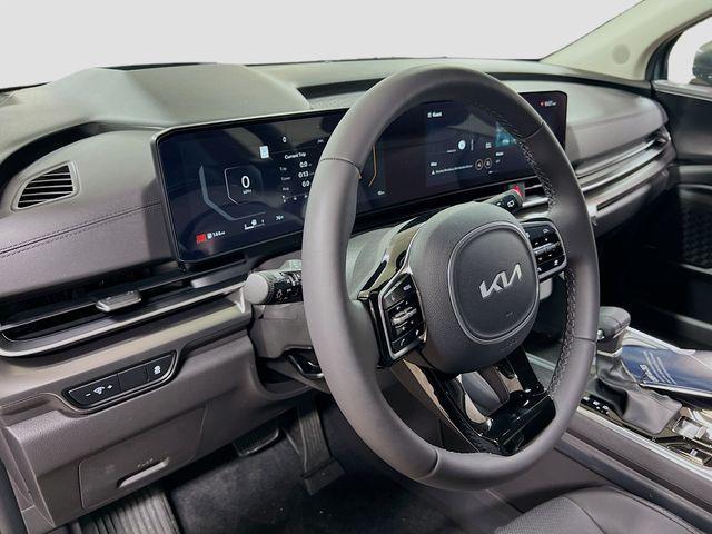 new 2026 Kia Carnival car, priced at $51,815