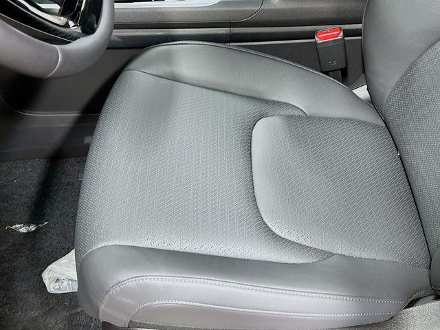 new 2026 Kia Carnival car, priced at $51,815