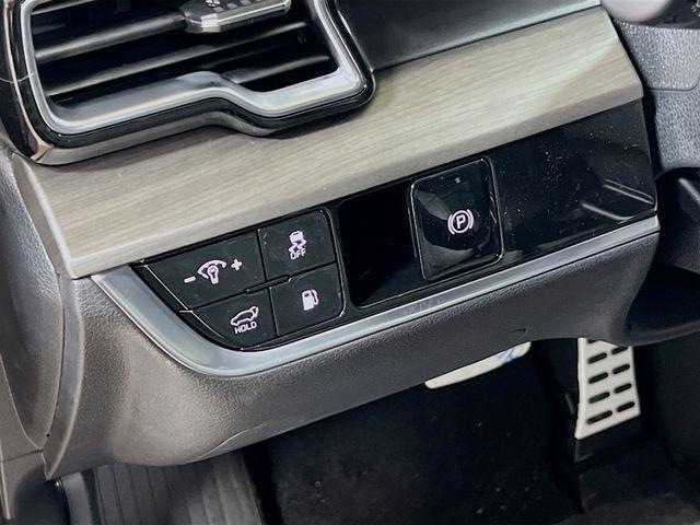 new 2025 Kia Sportage car, priced at $45,565