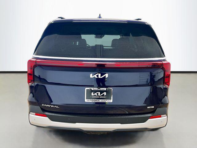 new 2026 Kia Carnival Hybrid car, priced at $43,890