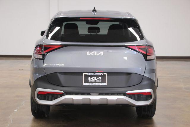 new 2025 Kia Sportage car, priced at $29,340